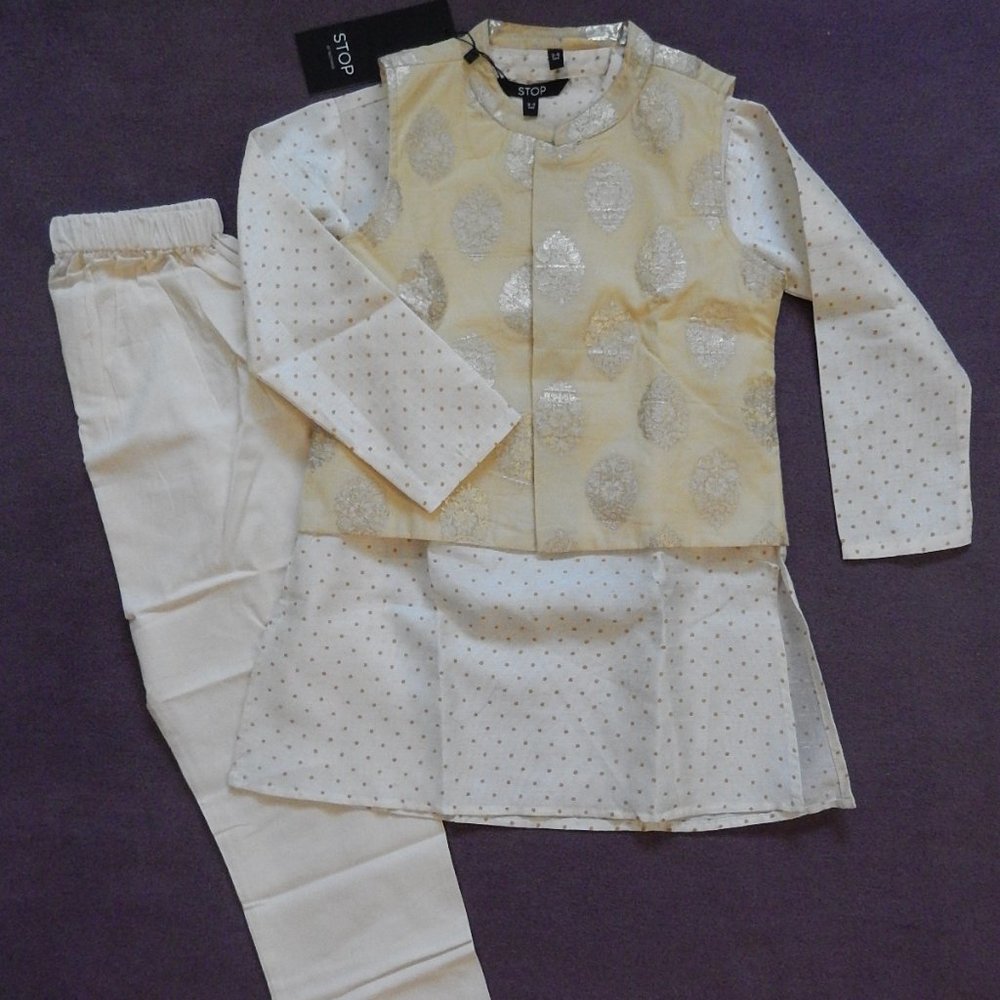 Kurta, Vest & Matching Pants Gold color with brocade design in fabric. sz 3-4yrs